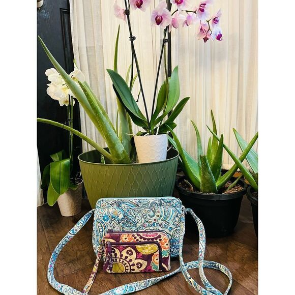 Vera Bradley buy 1 take one crossbody bag and wallet - Picture 1 of 7
